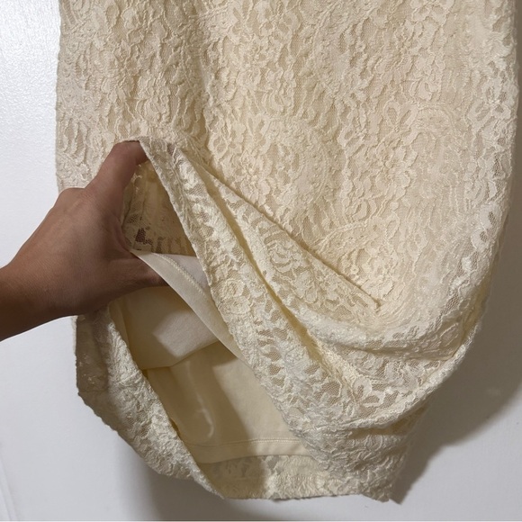 Forever 21 Cream Lace Mini Dress - Picture 2 of 7